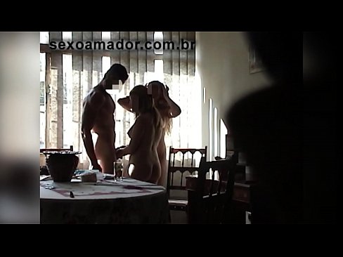 ❤️ Teman seks mengundang pria raksasa dan threesome bersamanya ☑ Video sialan pada kami id.teenactivewear.ru ❤